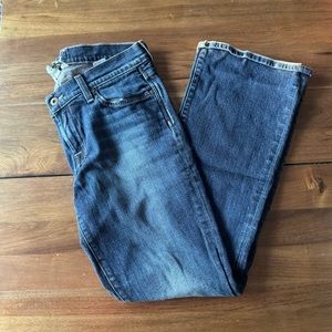 lucky brand dark wash jeans